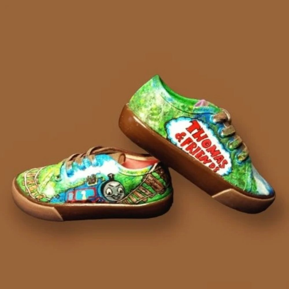 KID'S THOMAS AND FRIENDS VANS